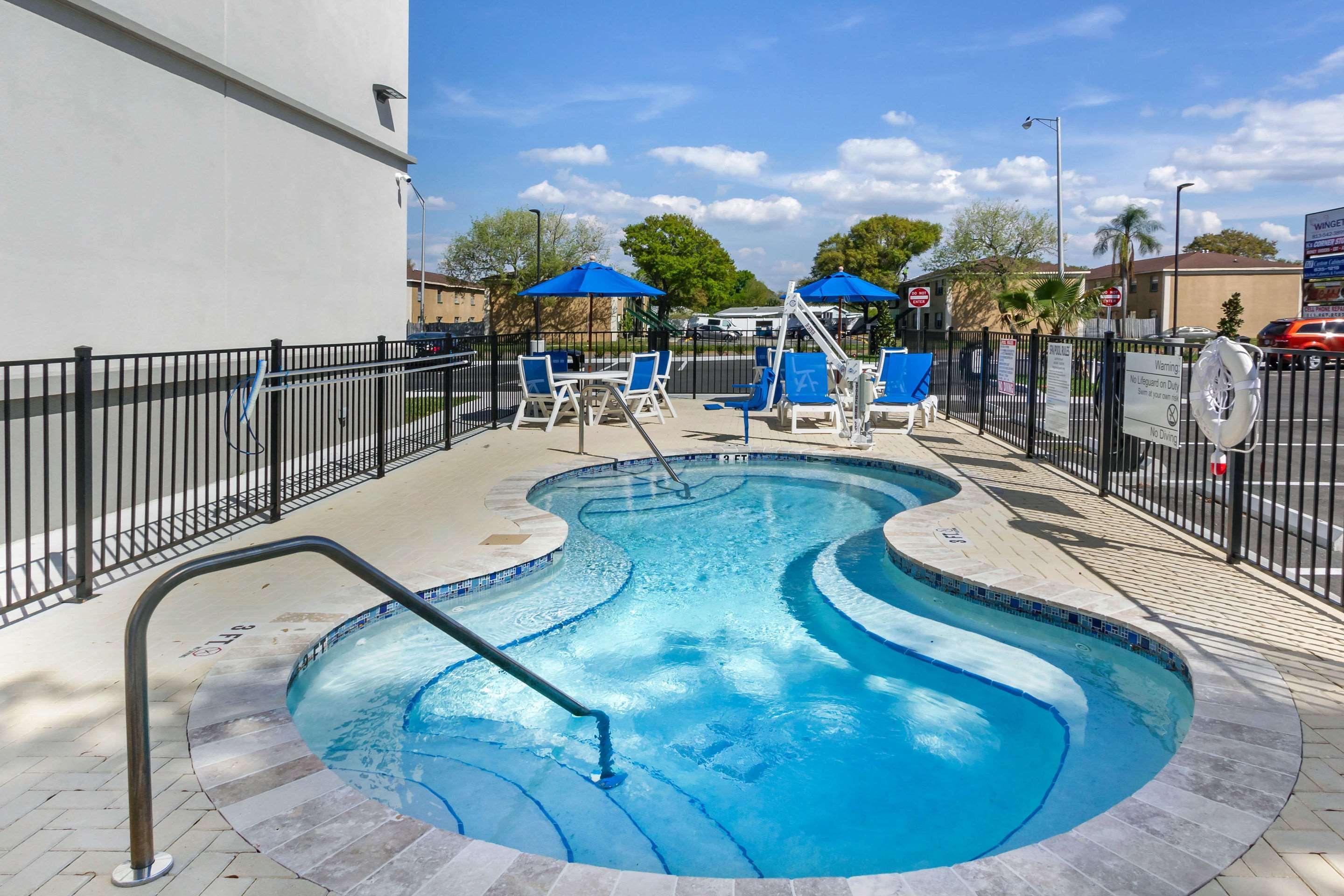 Sleep Inn & Suites Tampa South Buitenkant foto
